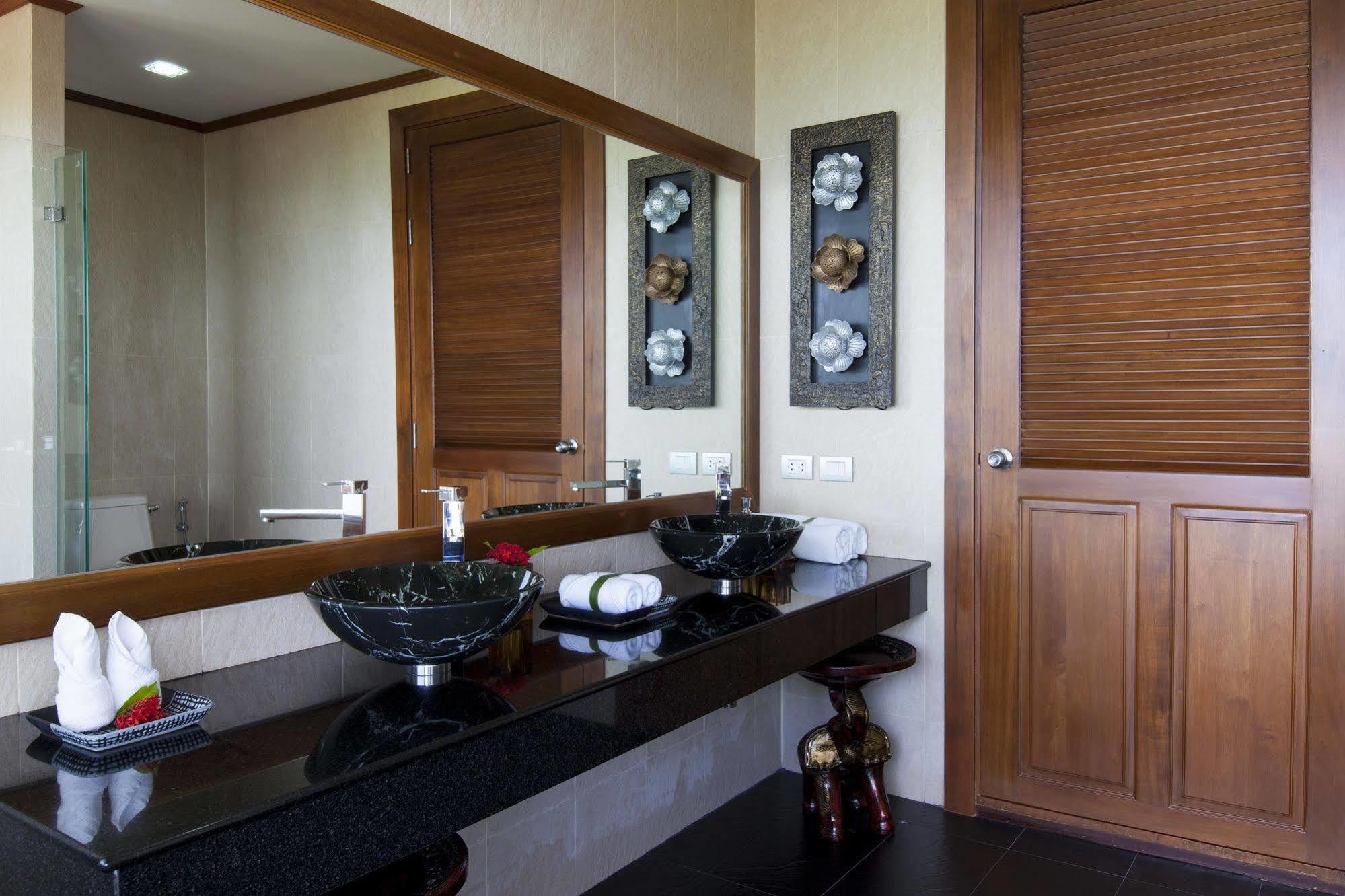 Baan Phuttarak - Seaview Private Villa Choeng Mon Extérieur photo